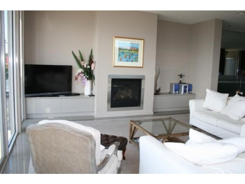 3/2 The Esplanade, Ventnor VIC 3922