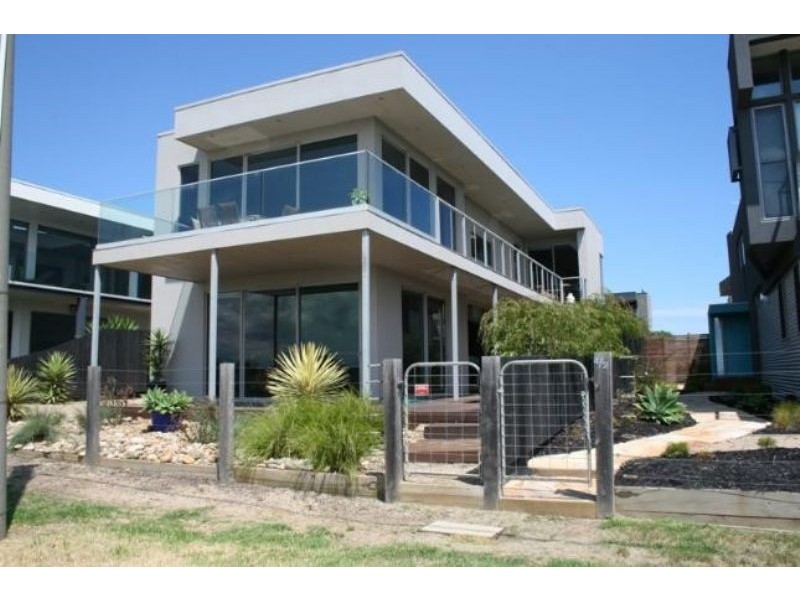 3/2 The Esplanade, Ventnor VIC 3922