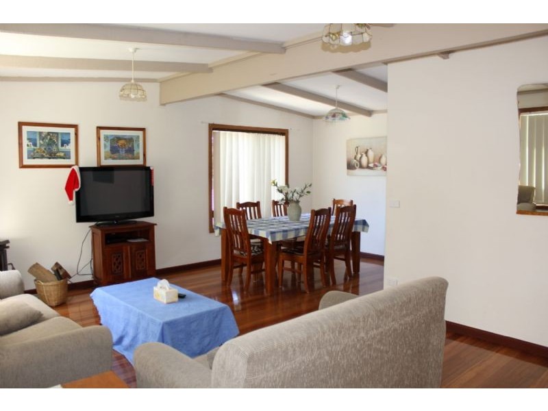 28 Phillip Street, Cowes VIC 3922