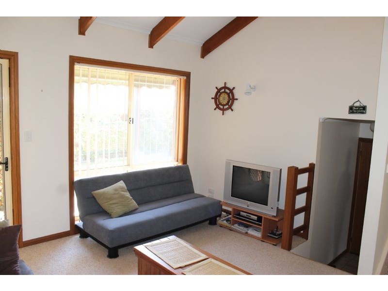 4/20 Church Street, Cowes VIC 3922