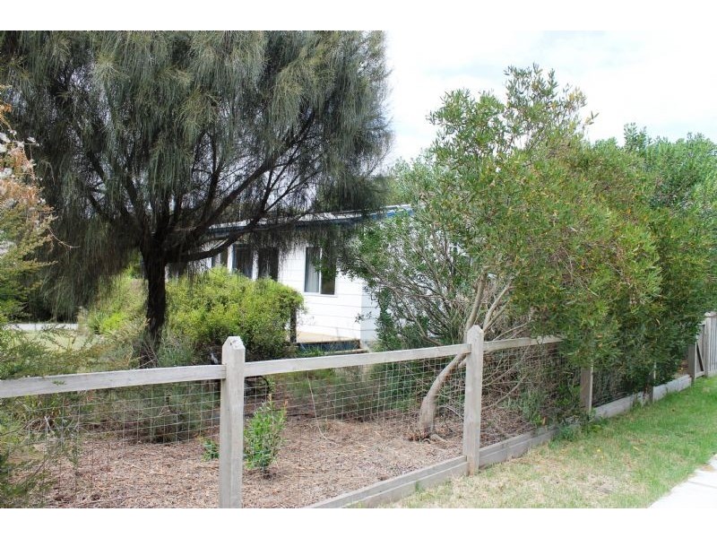 1 Elwood, Surf Beach VIC 3922