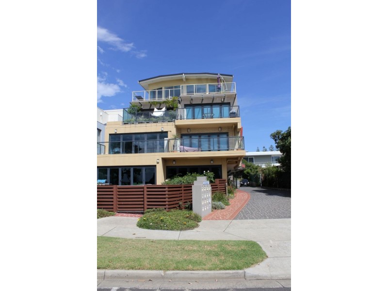 6/21 The Esplanade, Cowes VIC 3922