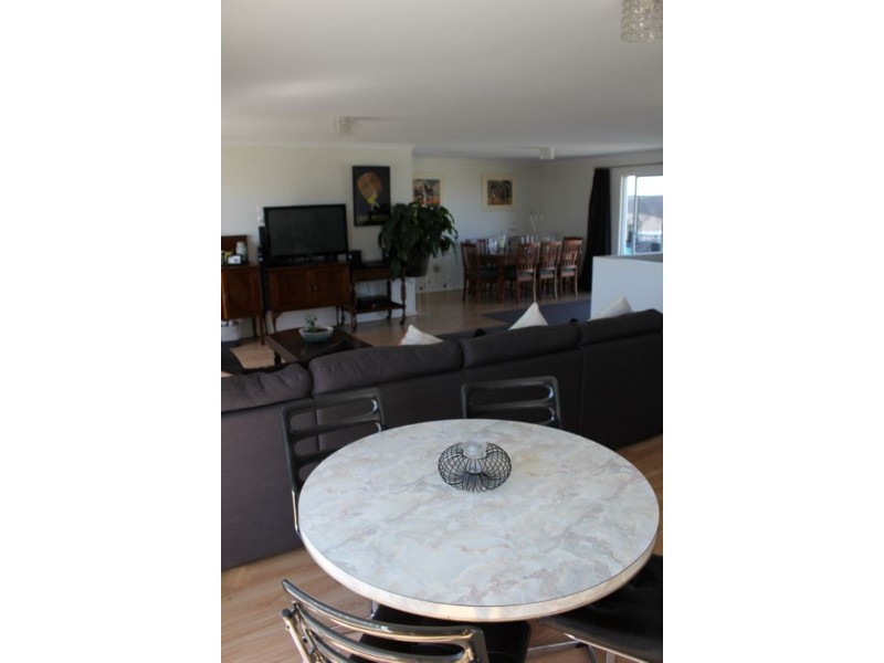 21 Sanctuary Drive, Cowes VIC 3922