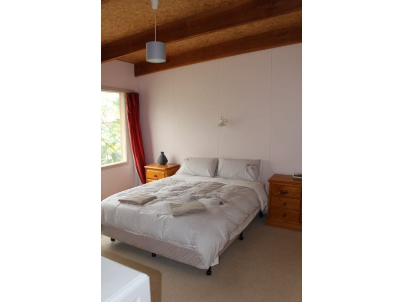 20 Seascape, Cowes VIC 3922