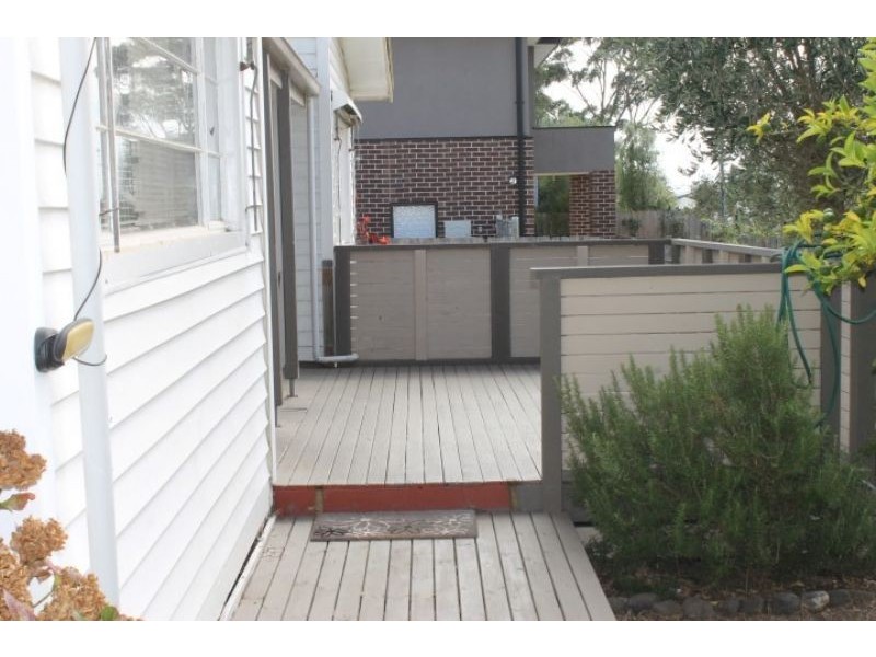 20 Grandview Grove, Cowes VIC 3922