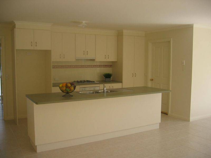 24 Sharp st, Yarrawonga VIC 3730