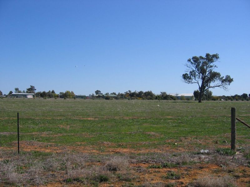 Lot 4 Pineview Drive, Yarrawonga VIC 3730