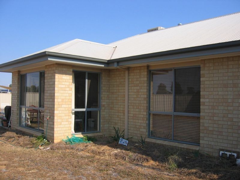 50 Steneker Cresent, Yarrawonga VIC 3730