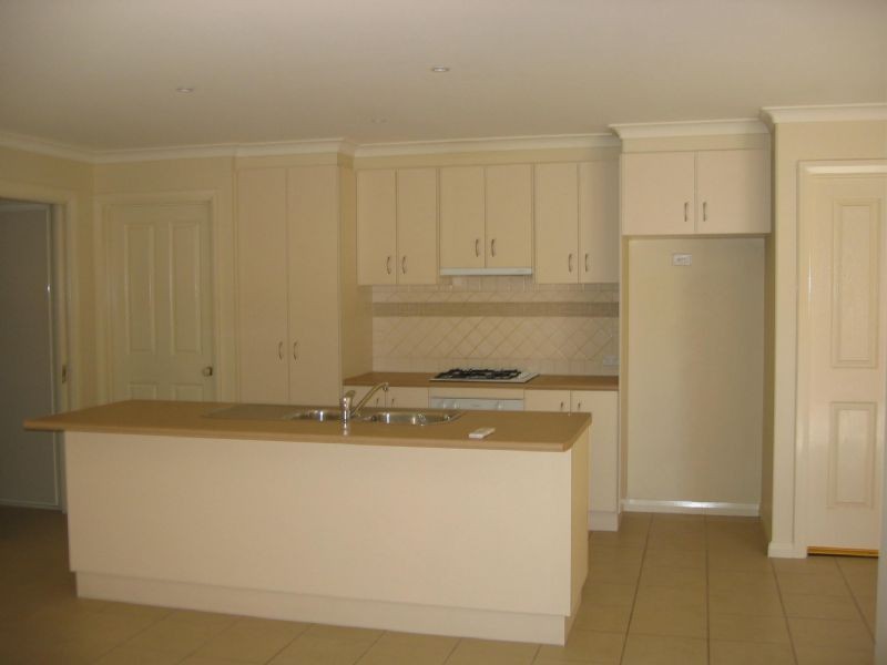 1/76  Tom Street, Yarrawonga VIC 3730