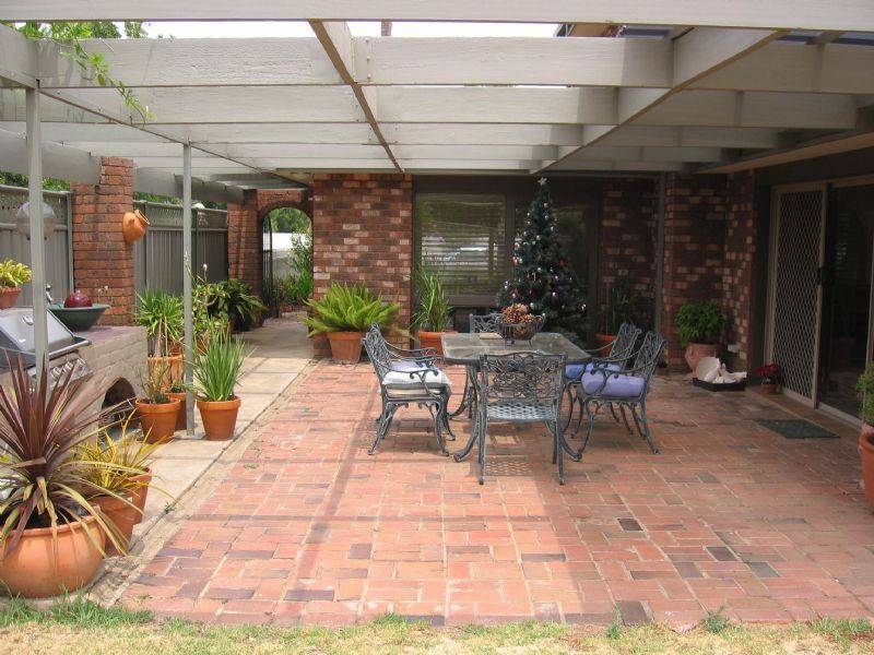 24 Lang Street, Mulwala NSW 2647