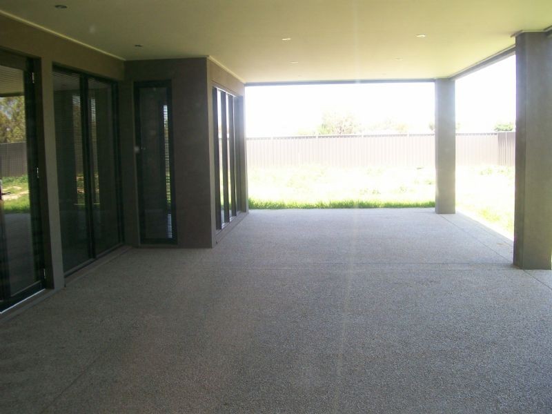 33 Lakeside Drive, Bundalong VIC 3730