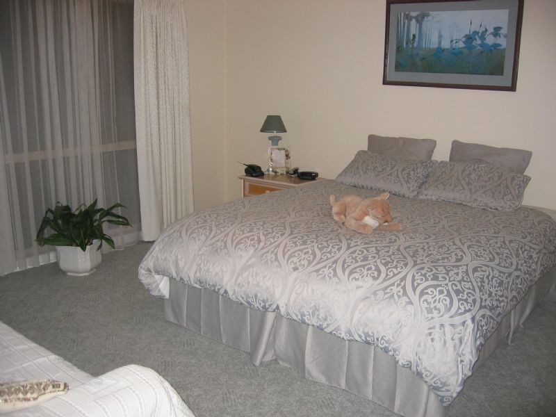 54 Steneker Crescent, Yarrawonga VIC 3730