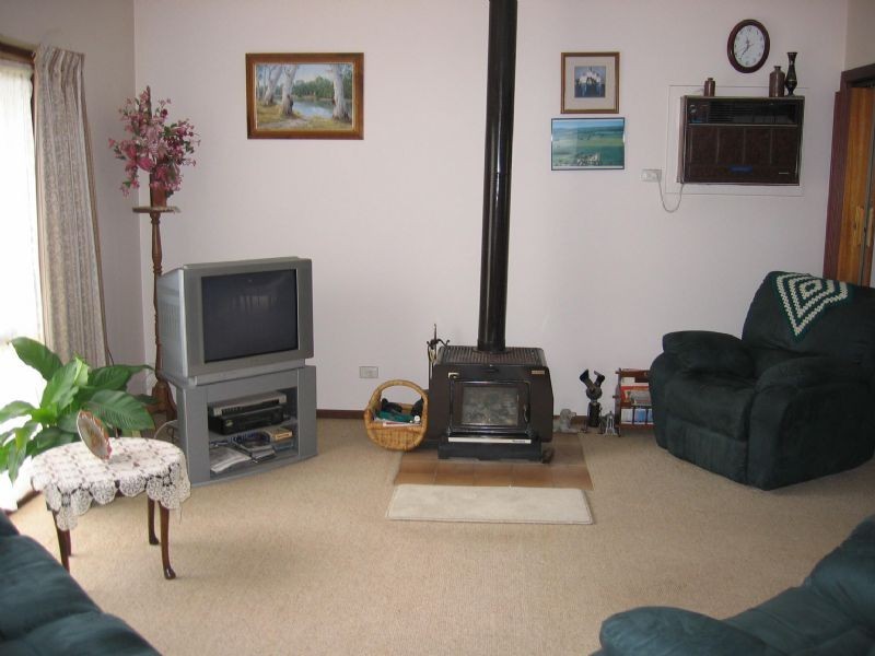 47 Devenish Road, St James VIC 3727