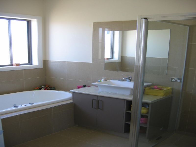 1/9 Fiona Drive, Yarrawonga VIC 3730