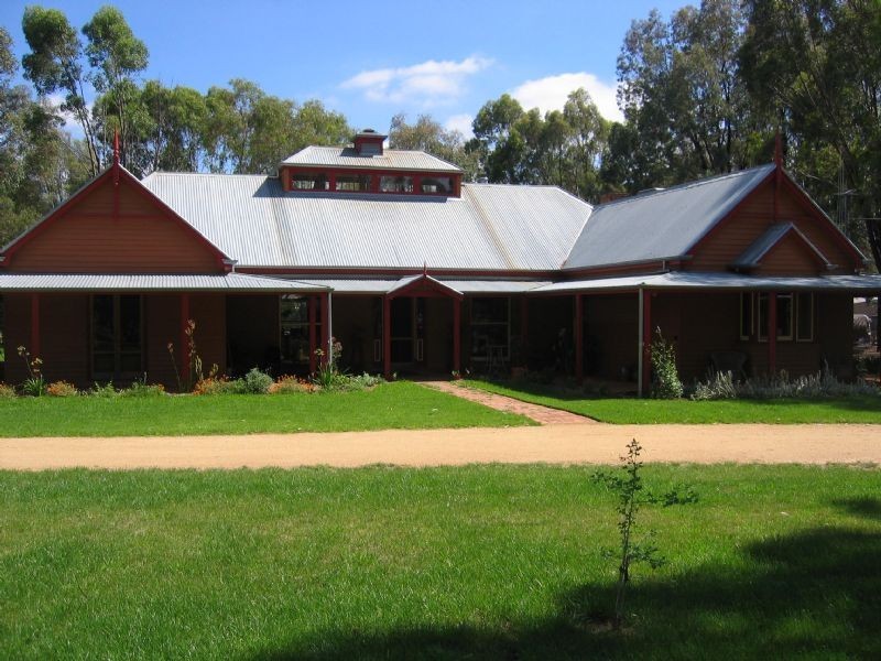 9 Havenstock Drive, Yarrawonga VIC 3730