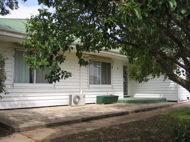 8 Thorn Street, Yarrawonga VIC 3730
