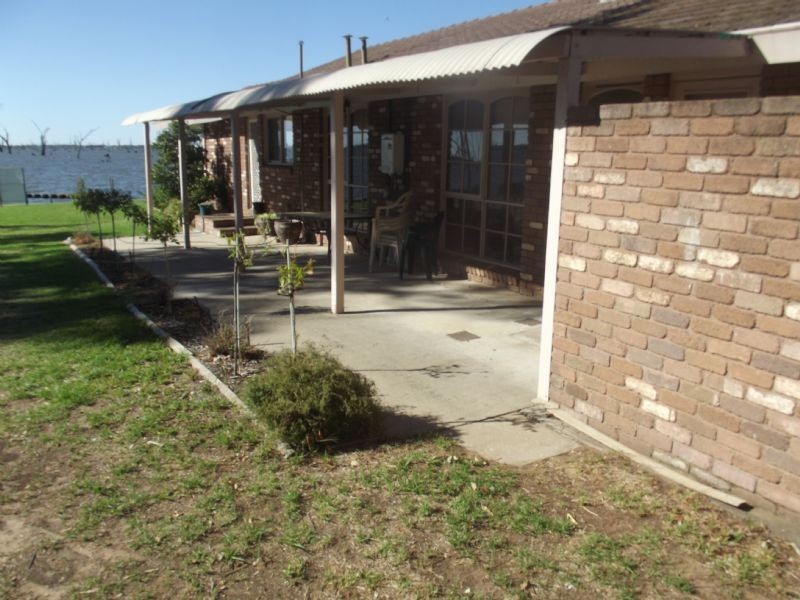 Water Front Property -109 Corowa Road, Mulwala NSW 2647