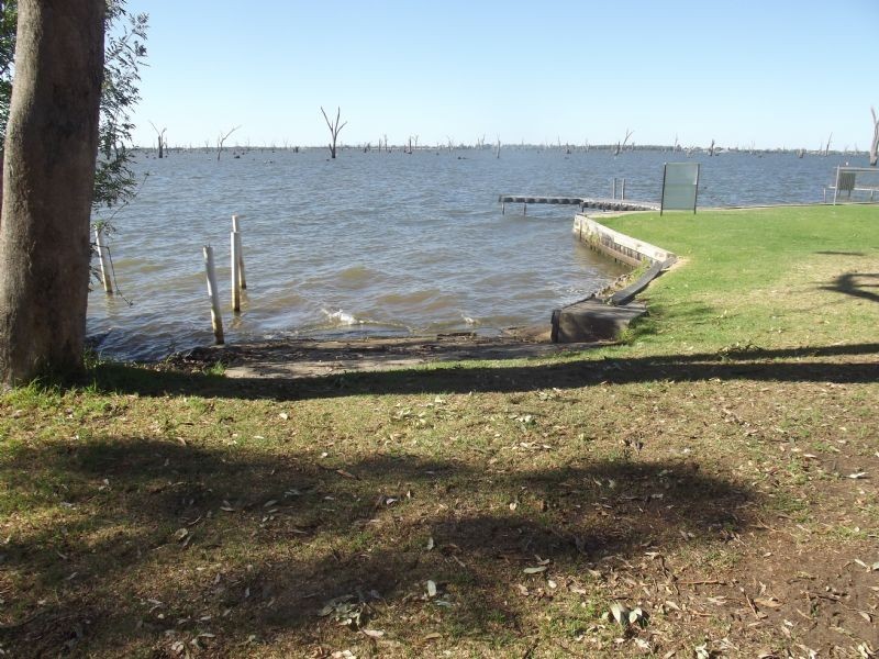 Water Front Property -109 Corowa Road, Mulwala NSW 2647