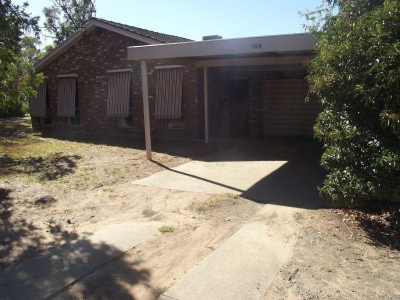 Water Front Property -109 Corowa Road, Mulwala NSW 2647