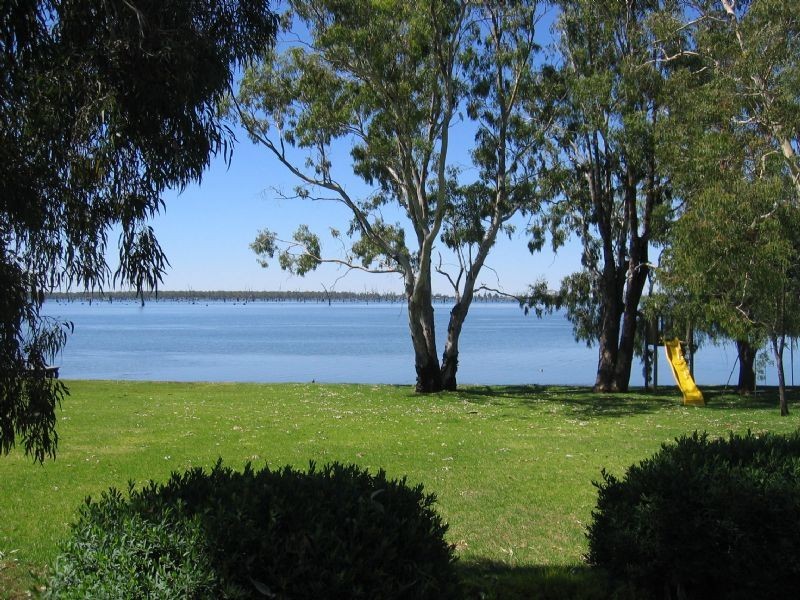 20 Luton Drive, Yarrawonga VIC 3730