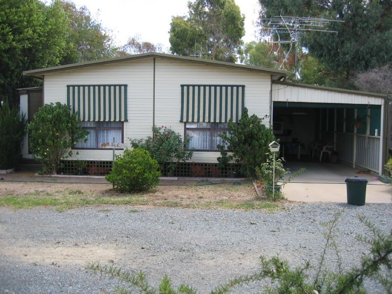 69 Westside Caravan Park, Yarrawonga VIC 3730