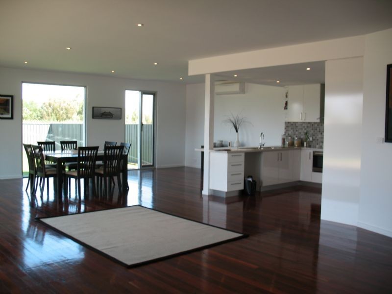 21 Lakeside Drive, Bundalong VIC 3730