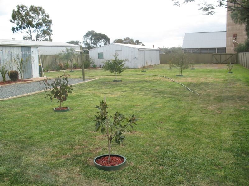 16 Mallon street, Tungamah VIC 3728