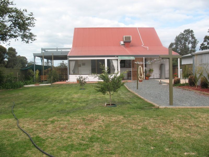 16 Mallon street, Tungamah VIC 3728