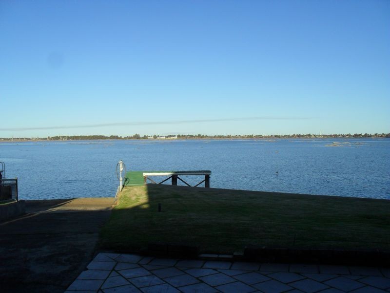 4 Inglis Street, Mulwala NSW 2647