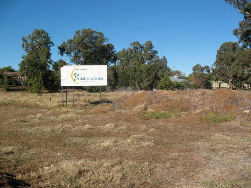 V/L-Corner Development corner, Mulwala NSW 2647