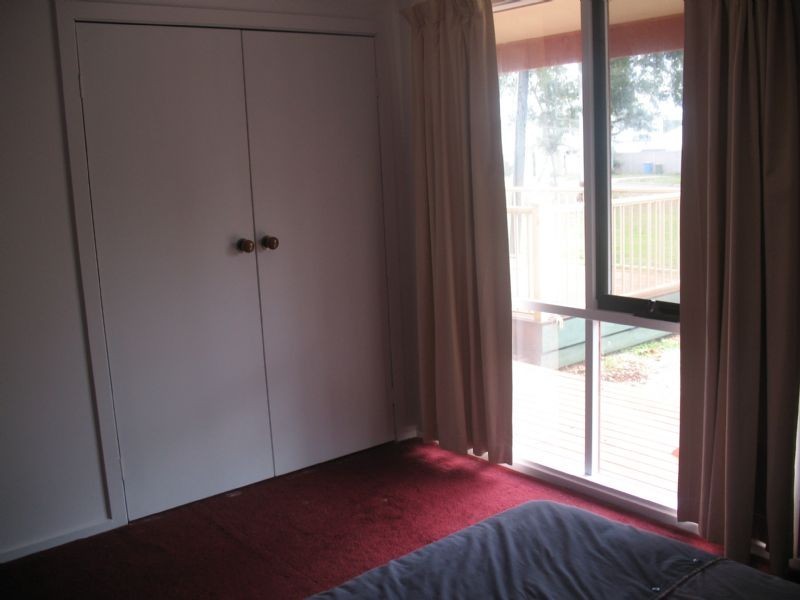 37 Graham Ave, Bundalong VIC 3730