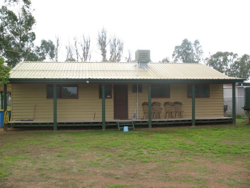 37 Graham Ave, Bundalong VIC 3730