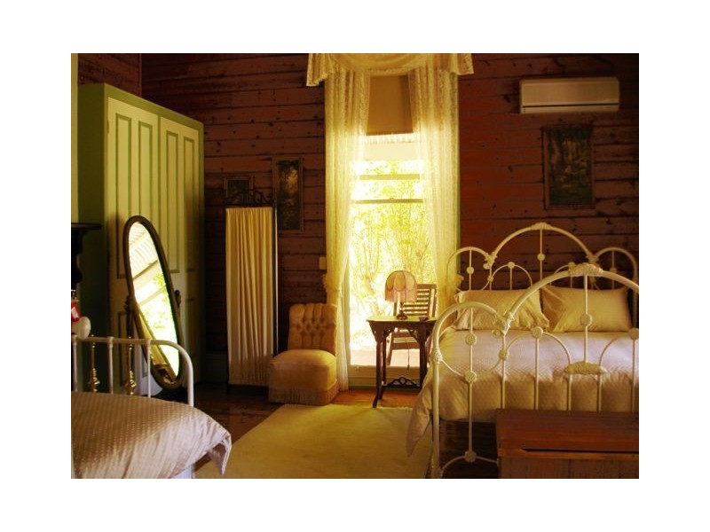 B & B Bayly Street, Mulwala NSW 2647