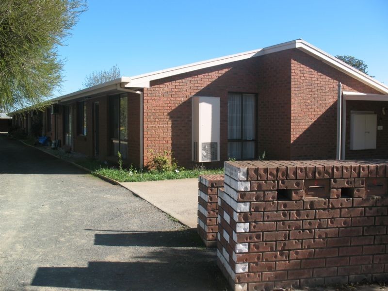 Units 1-5/5 Pinniger Street, Yarrawonga VIC 3730