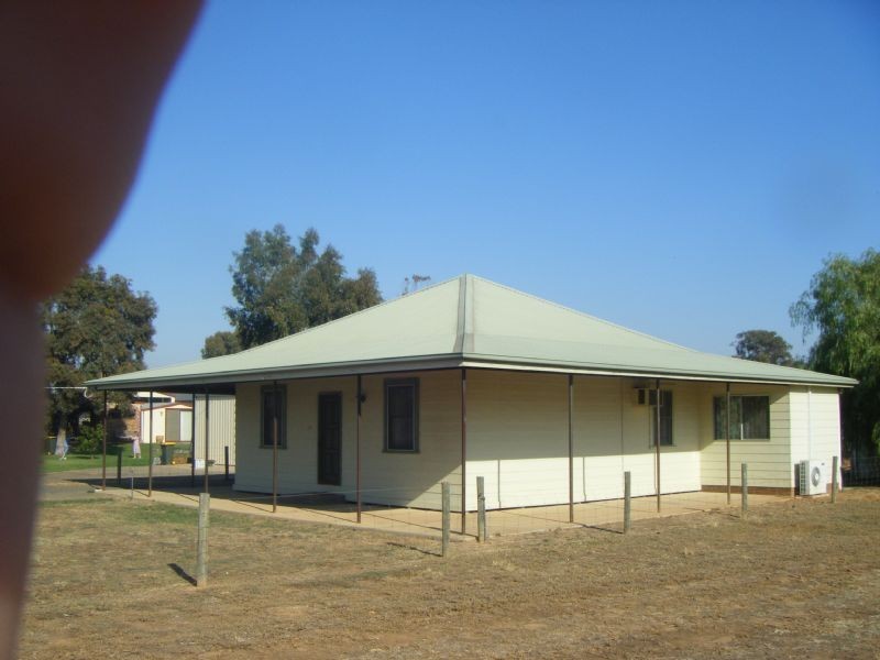 61 Graham Ave, Bundalong VIC 3730