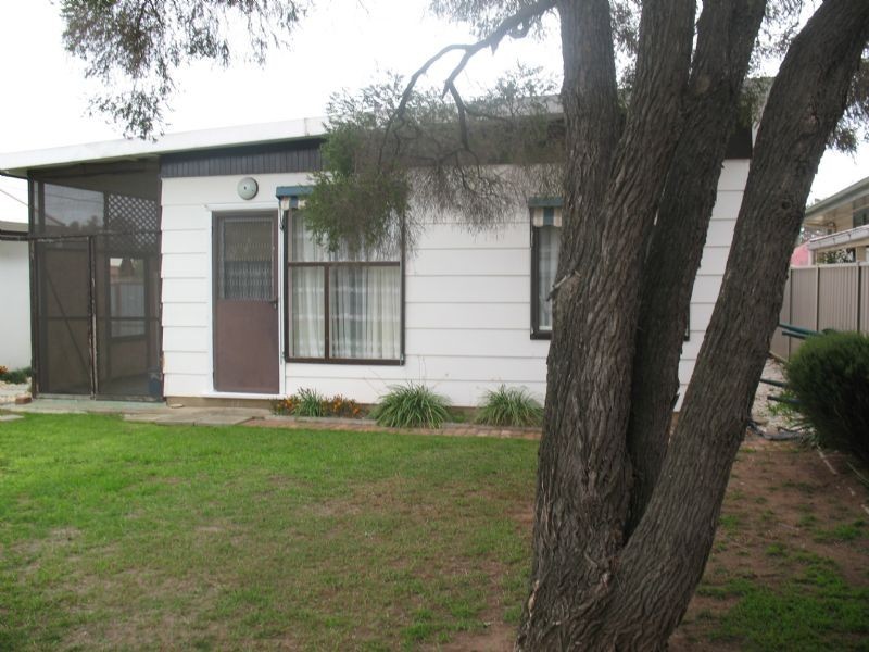 104 Sharp Street, Yarrawonga VIC 3730