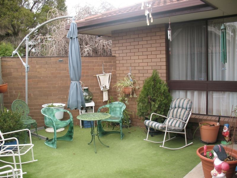 5/6  Lakeview Crt, Mulwala NSW 2647