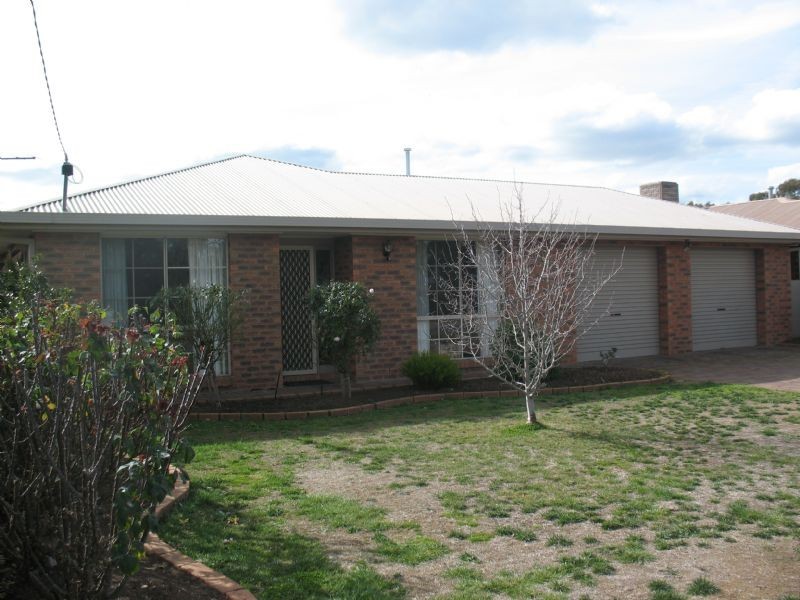 122 South Rd, Yarrawonga VIC 3730