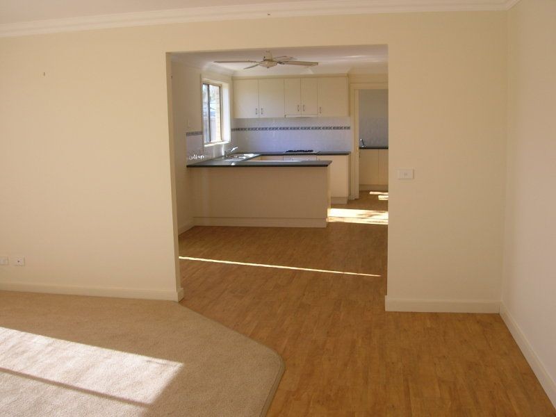 3/5 Warrick St, Yarrawonga VIC 3730