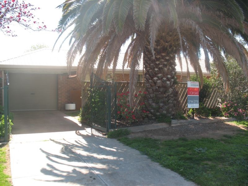 1/68 Dunlop  Street, Yarrawonga VIC 3730