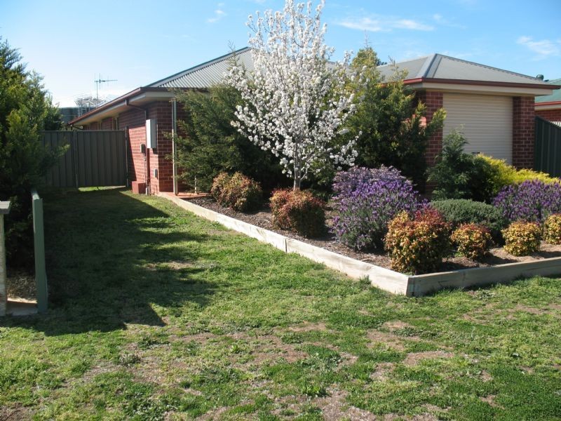 33  Madden Drive, Yarrawonga VIC 3730