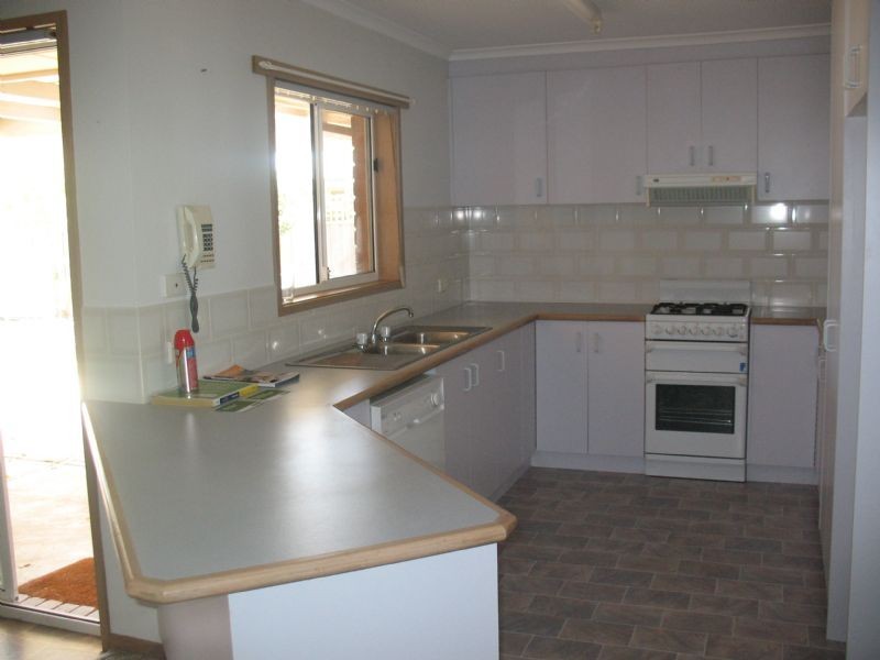27 Sturt Street, Mulwala NSW 2647
