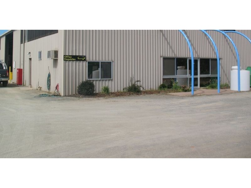 Warehouse 19 South Rd, Yarrawonga VIC 3730