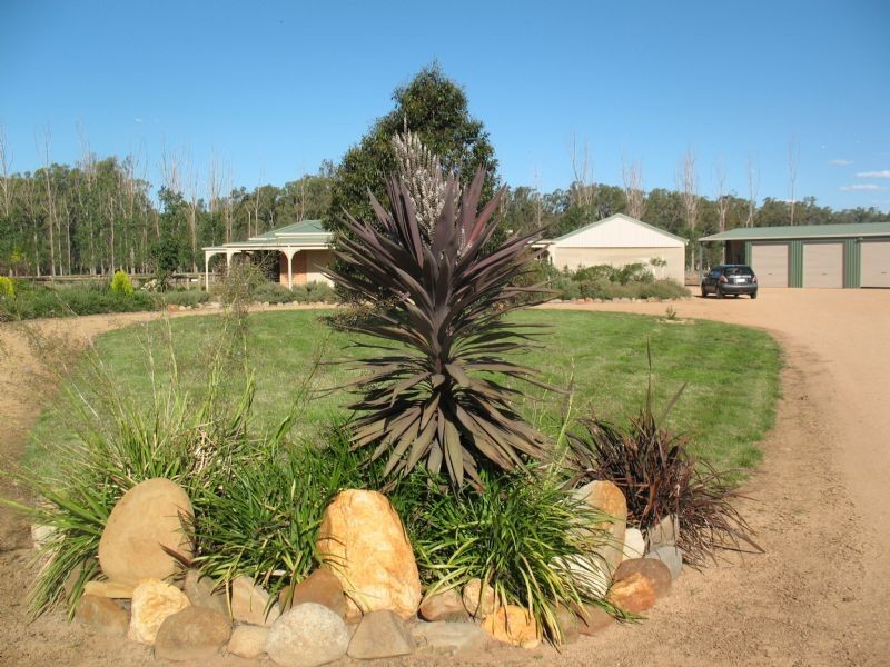 115 Cobrawonga Rd, Cobram VIC 3644