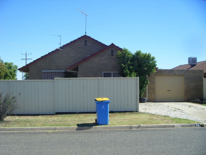 16 Hunt Street, Yarrawonga VIC 3730