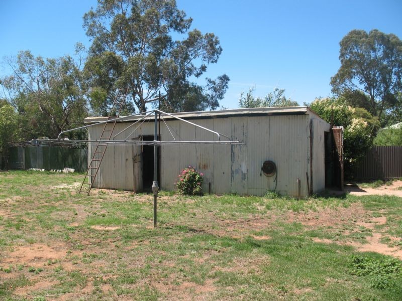 11 Sturt Street, Mulwala NSW 2647