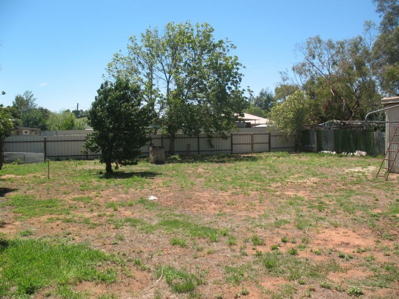 11 Sturt Street, Mulwala NSW 2647