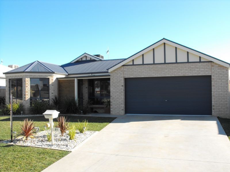 21 Derry Drive, Yarrawonga VIC 3730