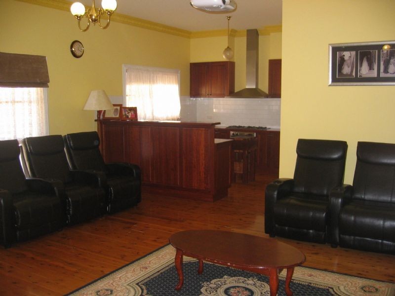 45 south Rd, Yarrawonga VIC 3730