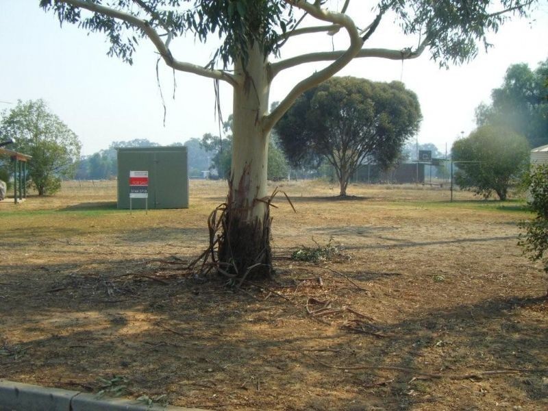 35 Graham Ave, Bundalong VIC 3730